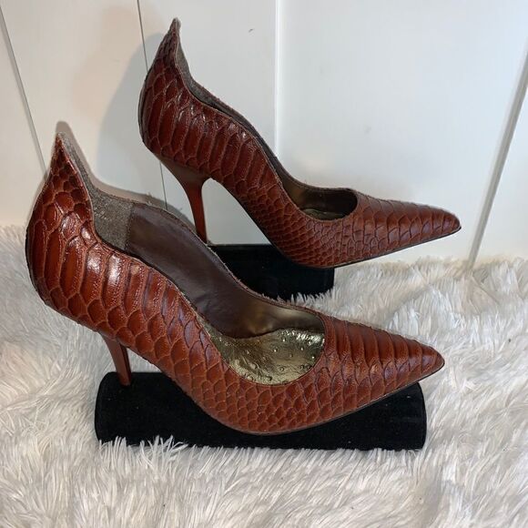 NWOT Bertinni Embossed Heels  - Picture 1 of 10
